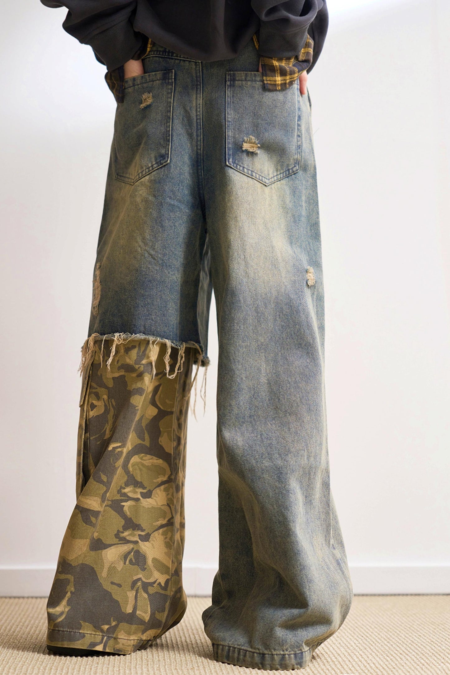 ステートメントパッチワークカモジーンズ