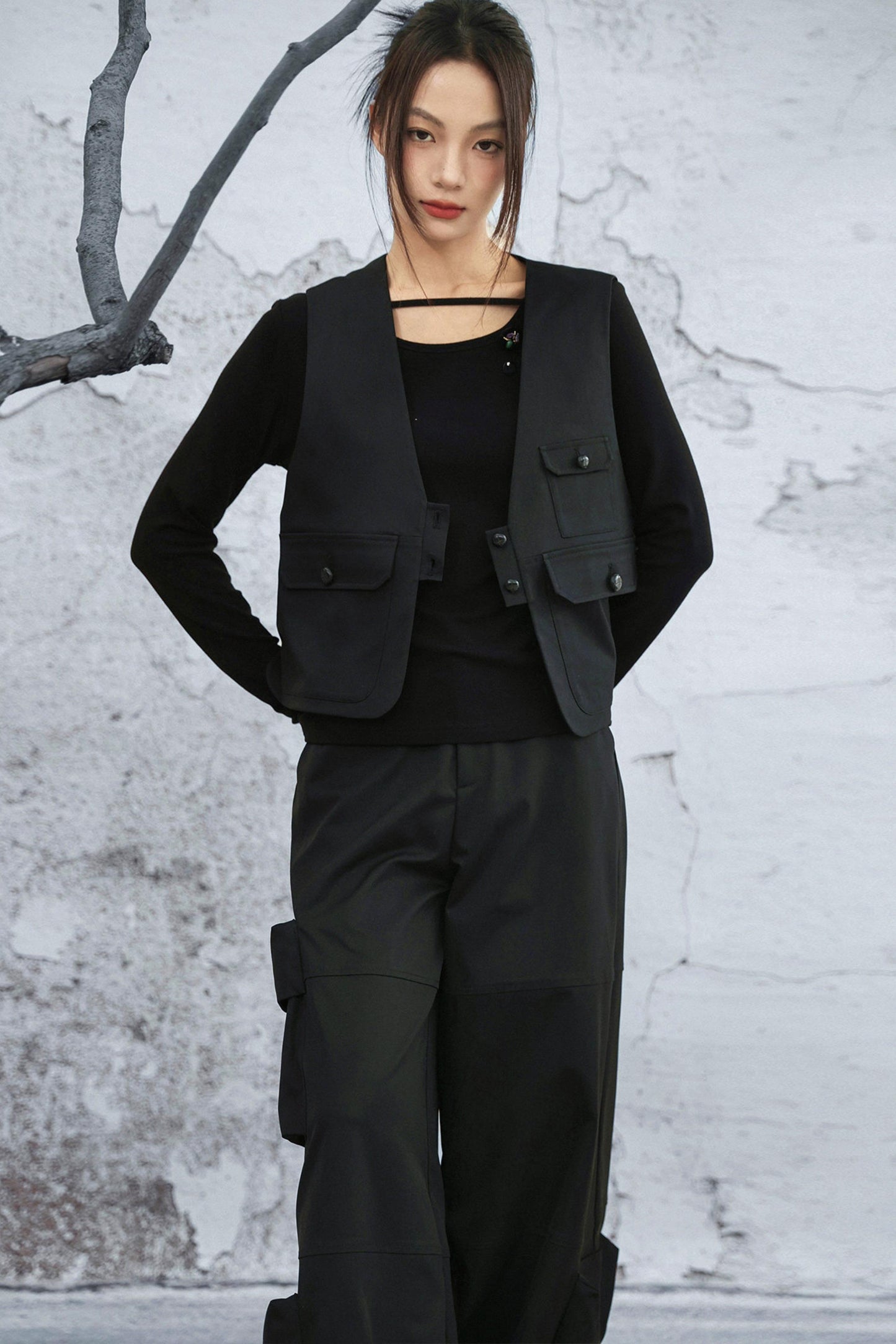 モードマルチポケットVネックベスト