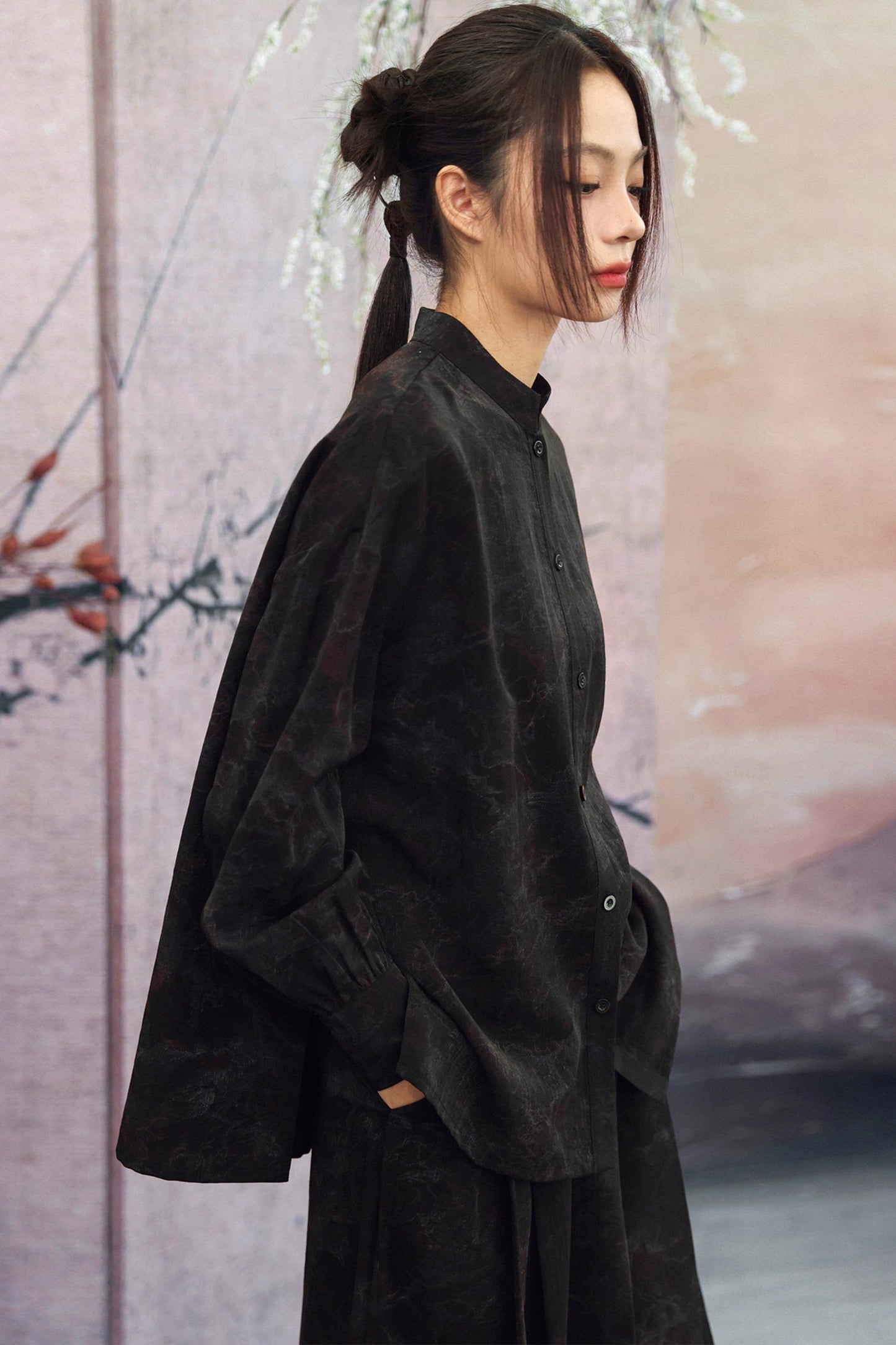 Camicia con colletto alla coreana sfumata nero scuro + pantaloni