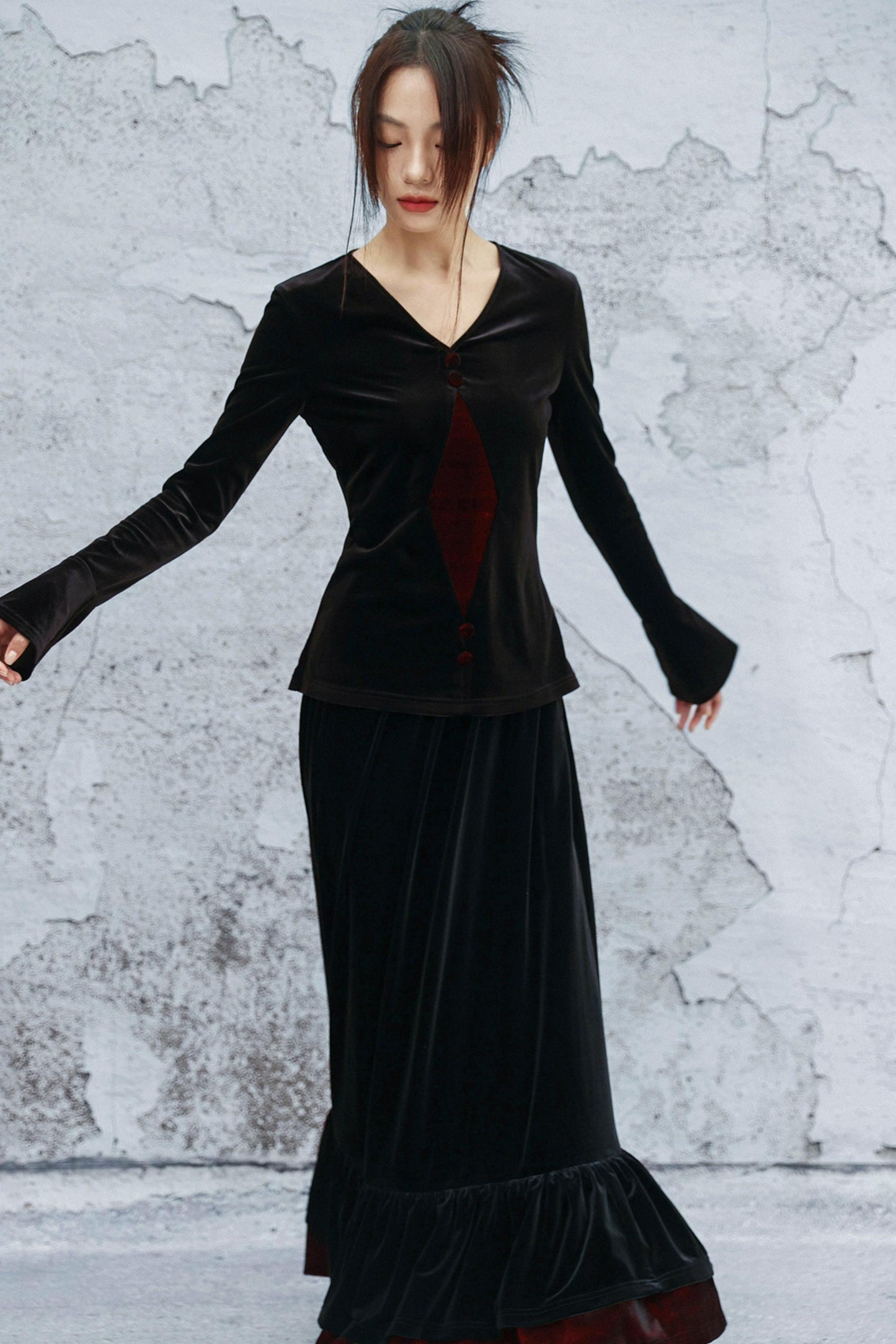 ゴシックベルベットベルスリーブブラウス