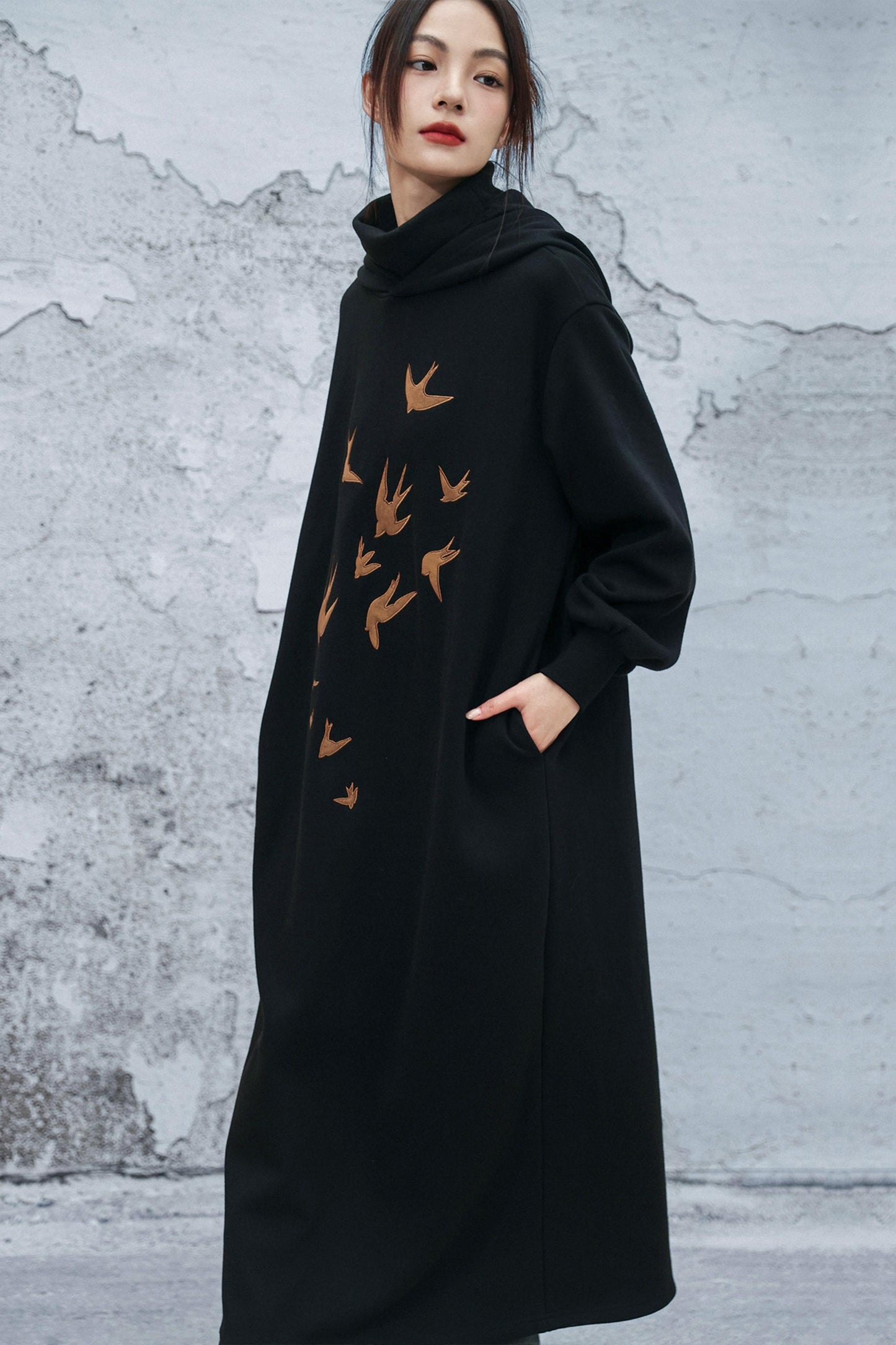 チャイニーズフリースラインフーデッドドレス