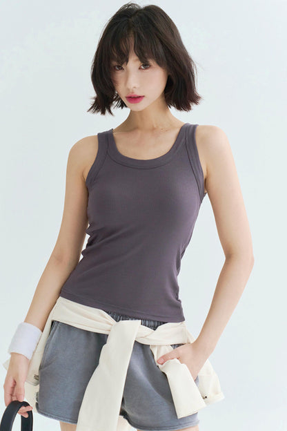 Camiseta de tirantes con sujetador de estilo Mode