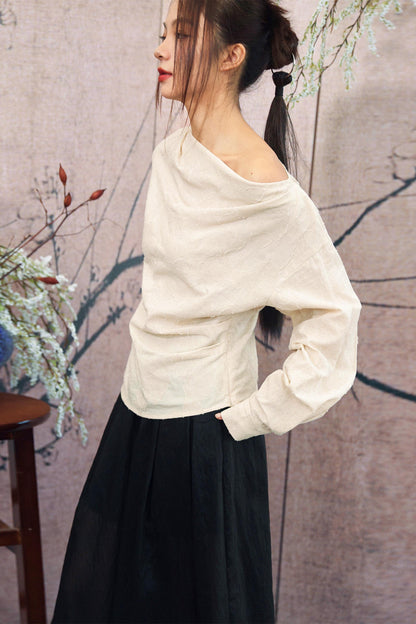 Ensemble élégant haut ample drapé en jacquard blanc cassé + jupe