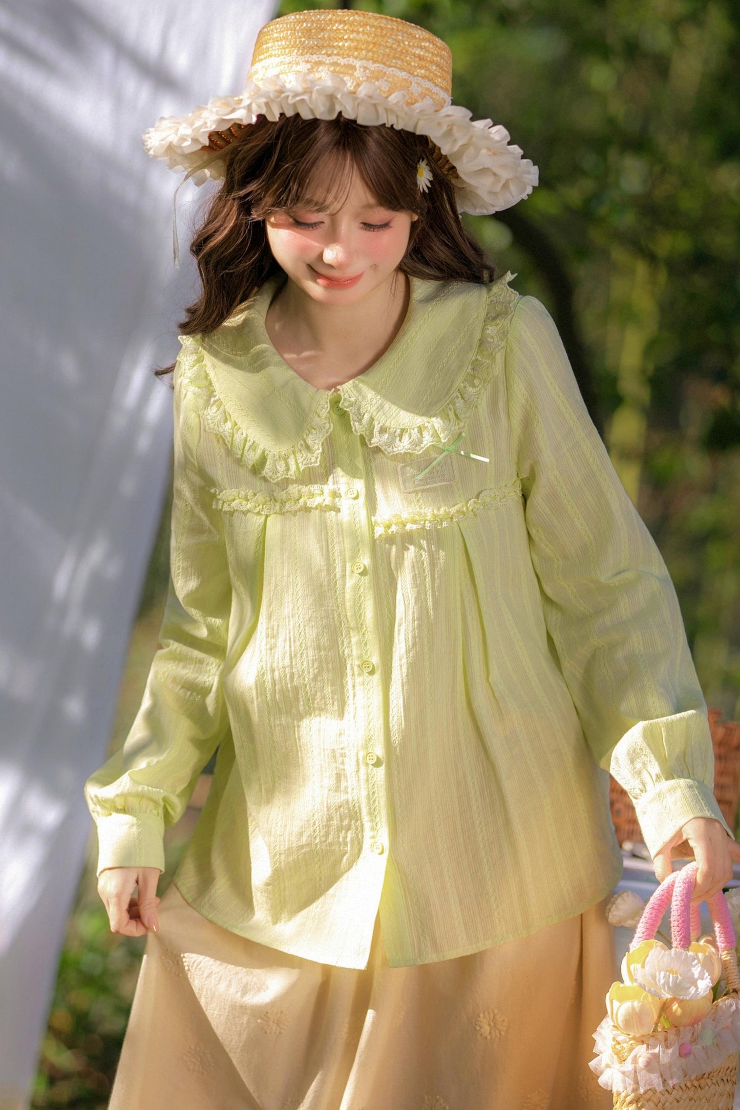 포레스트 돌 칼라 블라우스