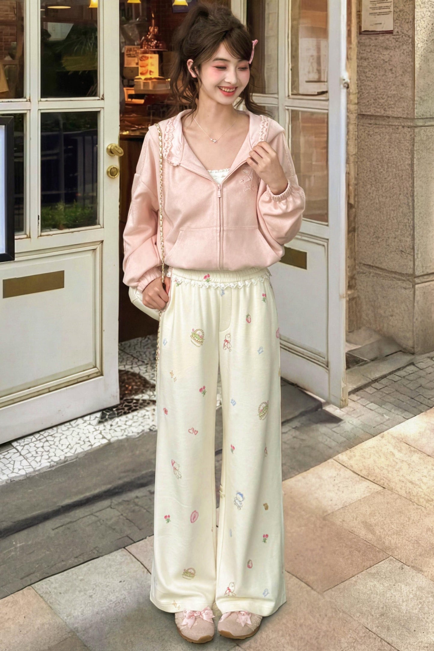 Hose mit Cartoon-Print und Drapierung
