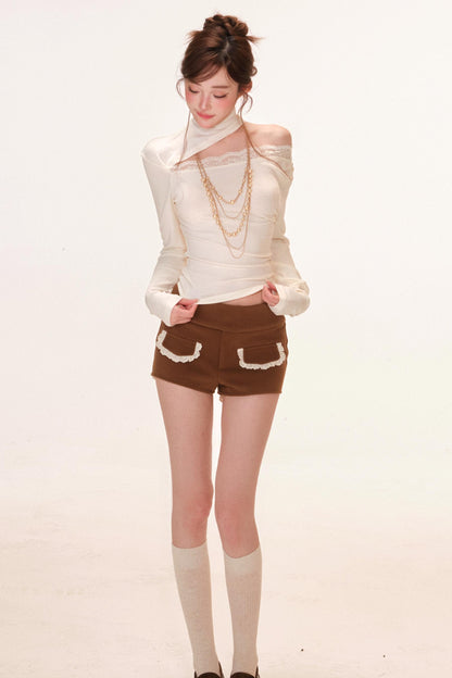 カットデザインワンショルダースリムトップス