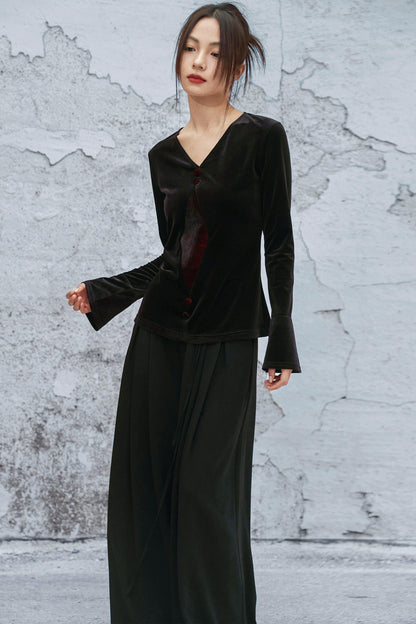 ゴシックベルベットベルスリーブブラウス