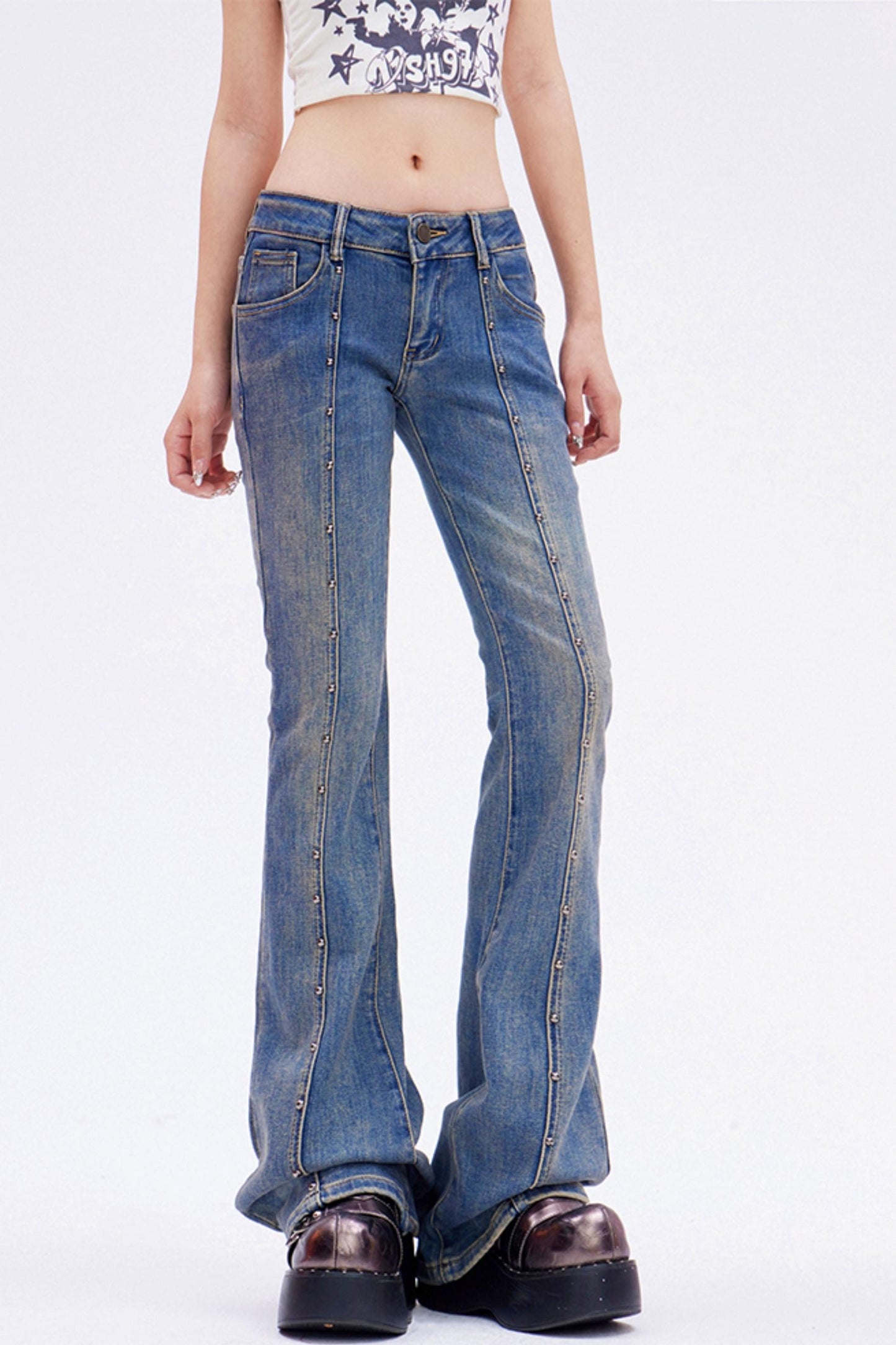 Low Waist Slim Jeans