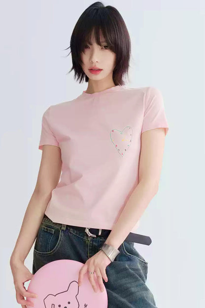 Slim Love Graphic Cropped Tee