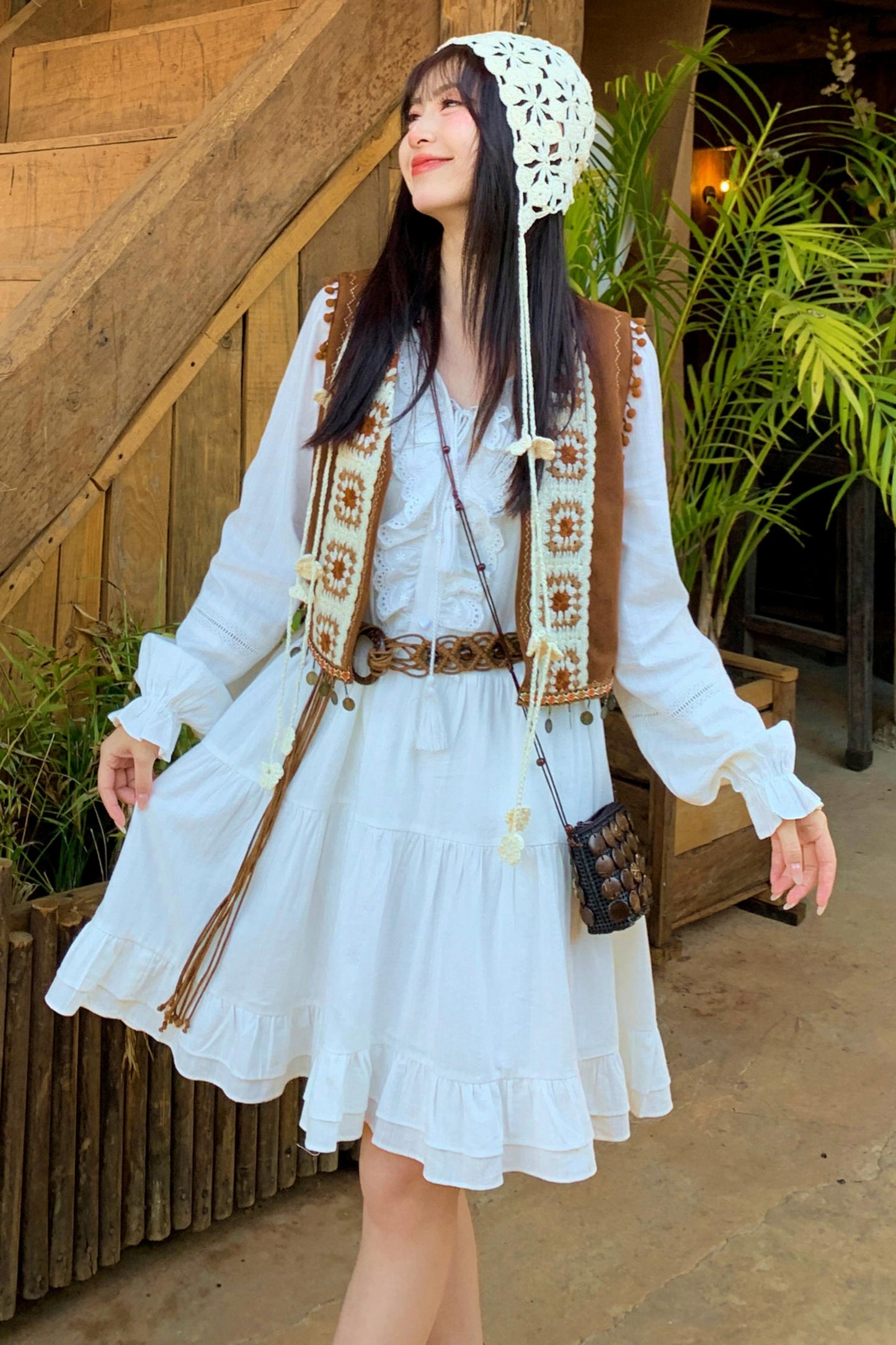 Kleid mit reinen Spitzenärmeln