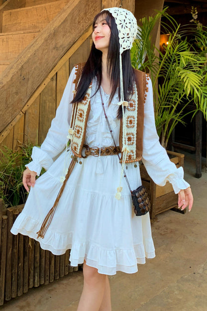 Kleid mit reinen Spitzenärmeln