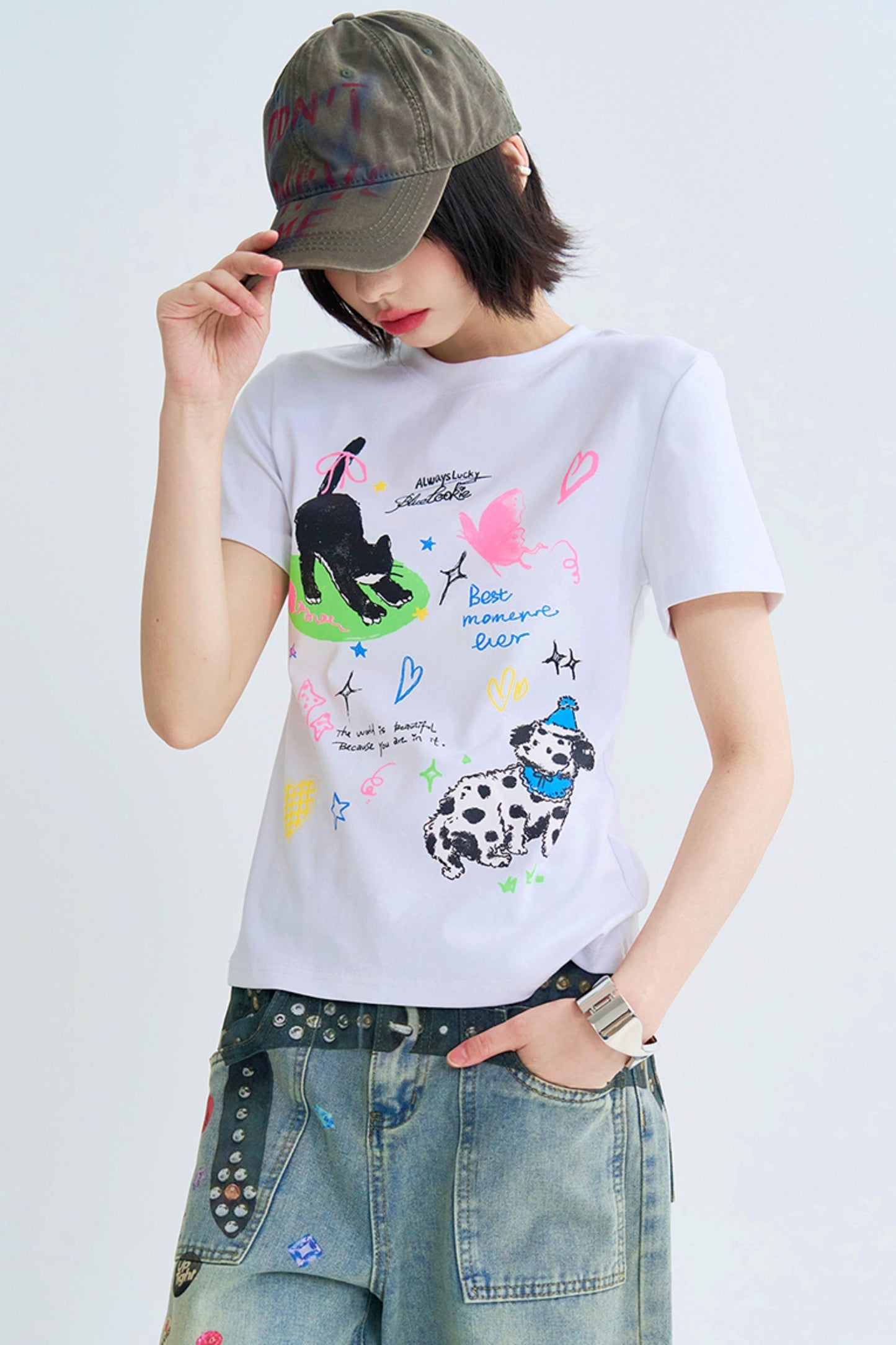 Cropped Graffiti Print Tee Shirt