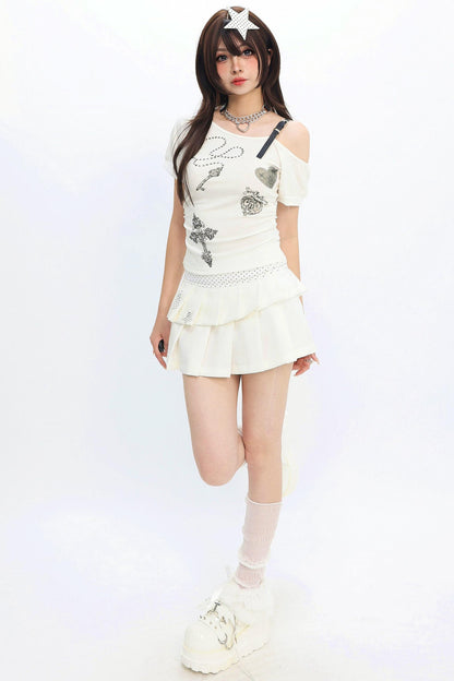 Heart Chain Off-Shoulder T-Shirt