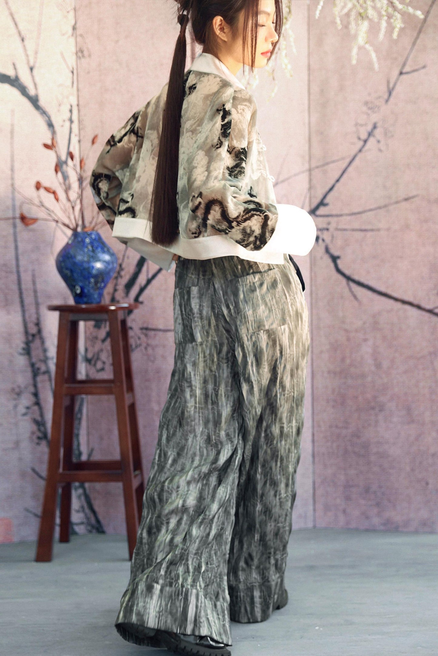Gray Gradient Crinkled Wide Pants