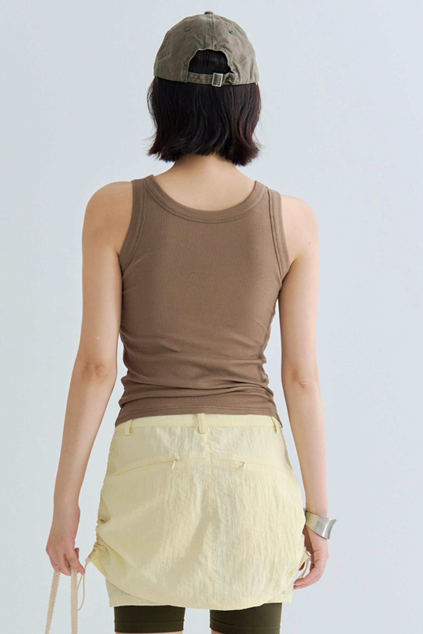 Camiseta de tirantes con sujetador de estilo Mode