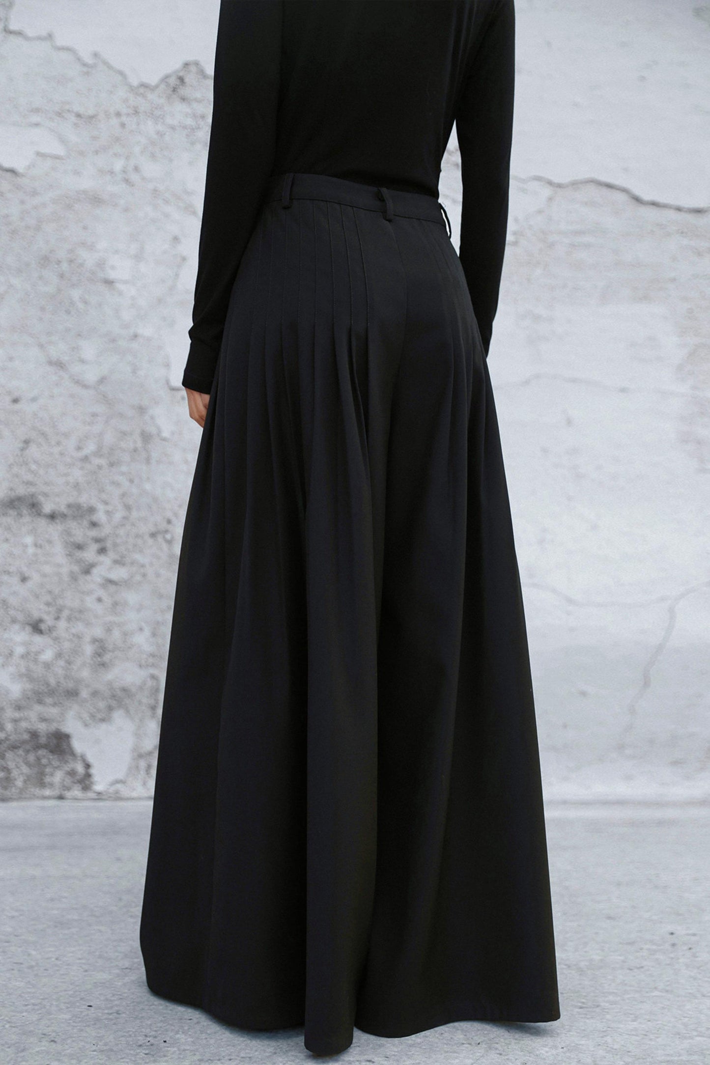 ダークモードワイドレッグパンツ