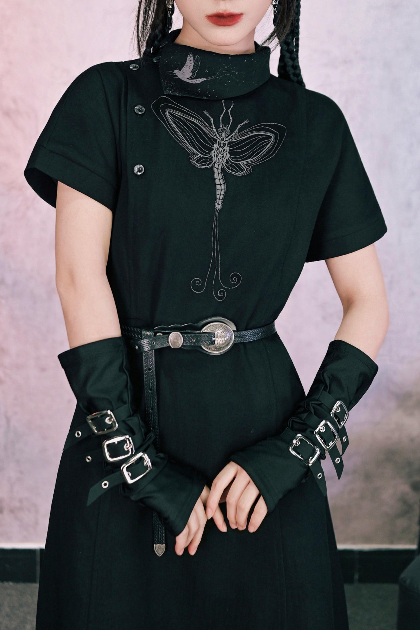Black Dark Fantasy Metal Buckle Arm Covers (Fingerless Gloves)