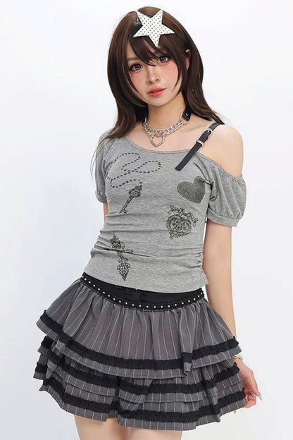Heart Chain Off-Shoulder T-Shirt
