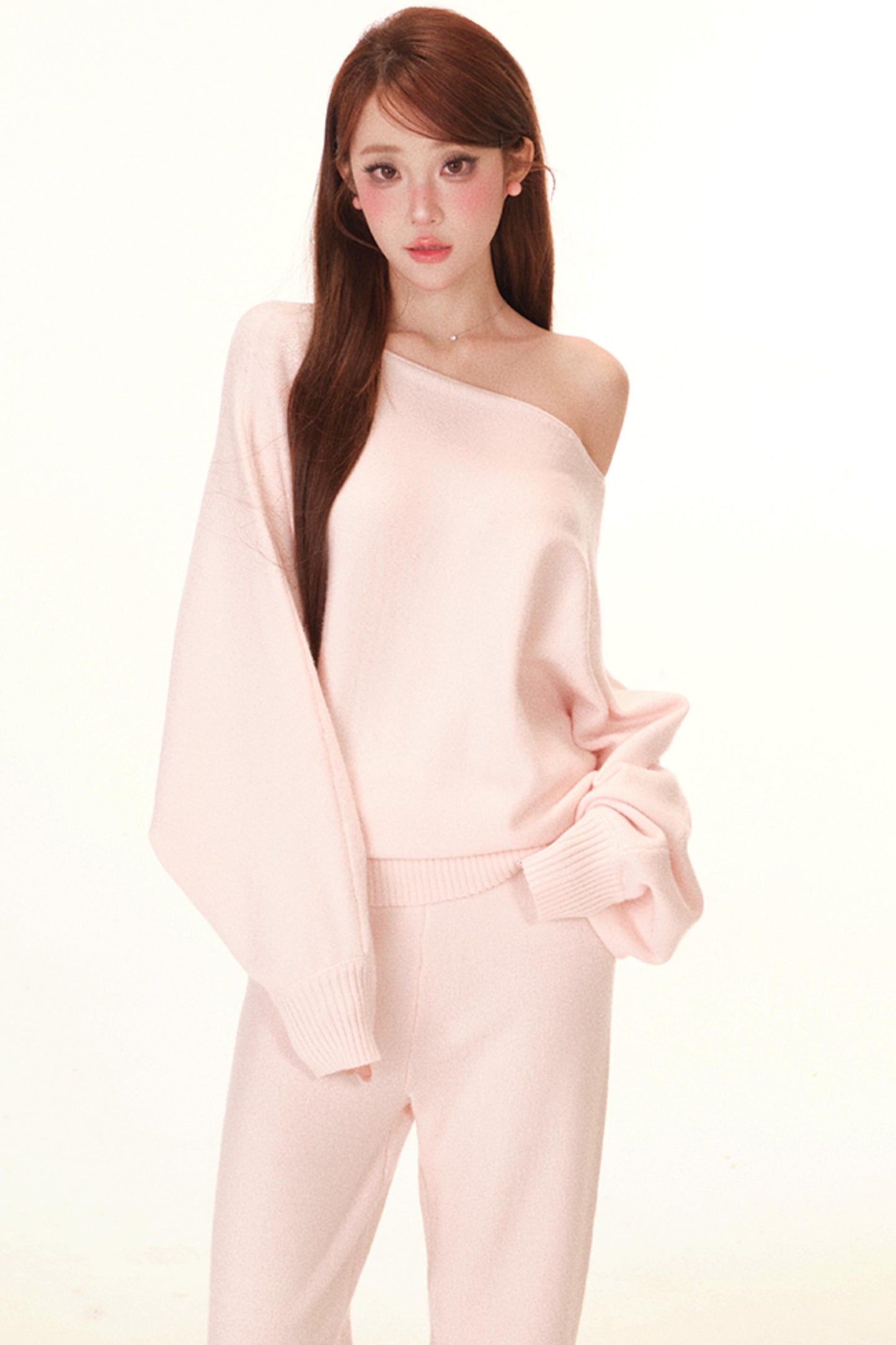 スイートオフショルダートップス+パンツ+スカーフ