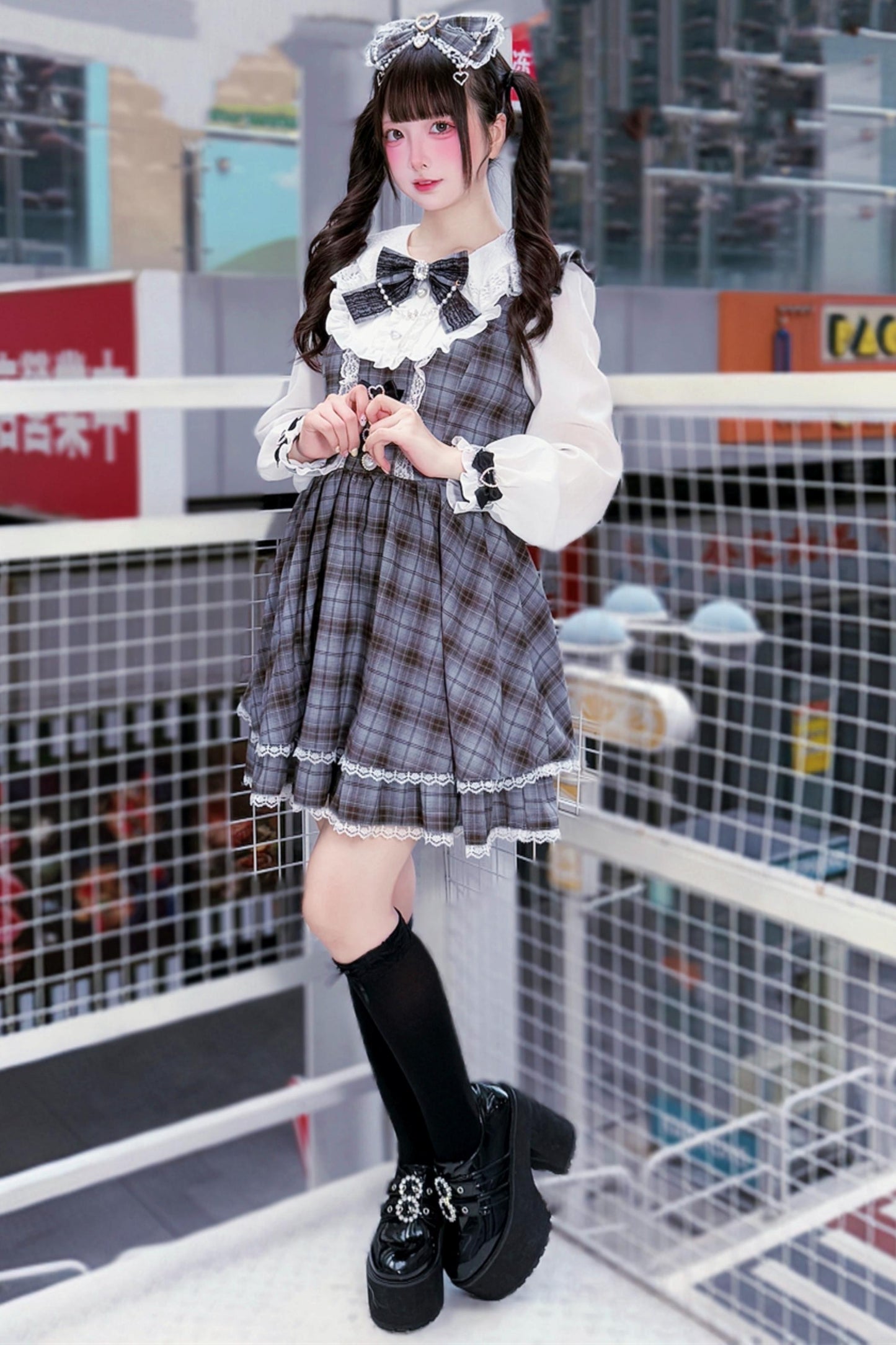 Robe Sweet Girly Grise à Carreaux et Ruban