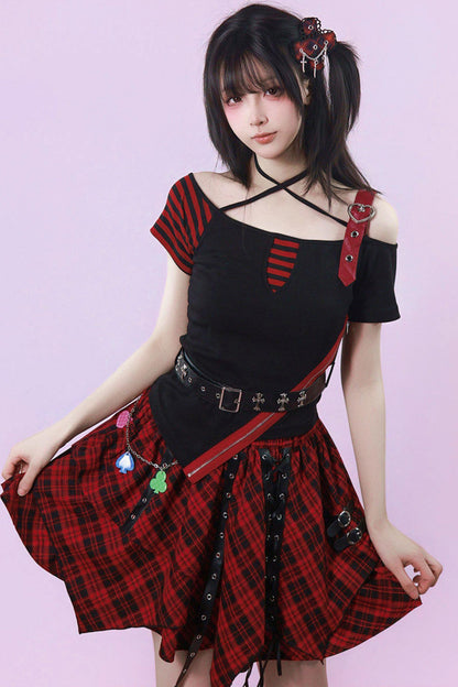 Heart Belt Off-Shoulder Punk Jirai Kei T-Shirt