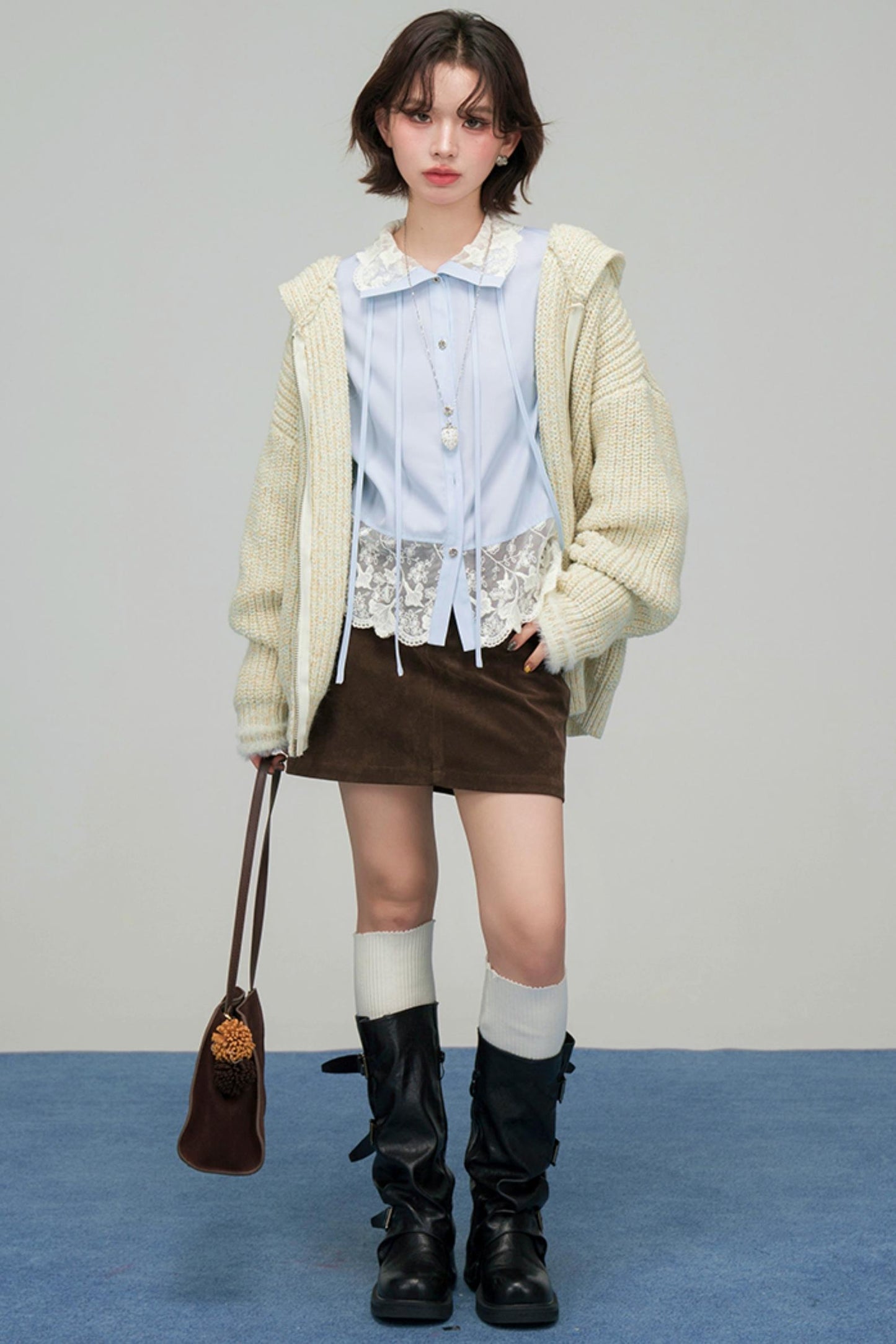 レースリボンラッフルドブラウス