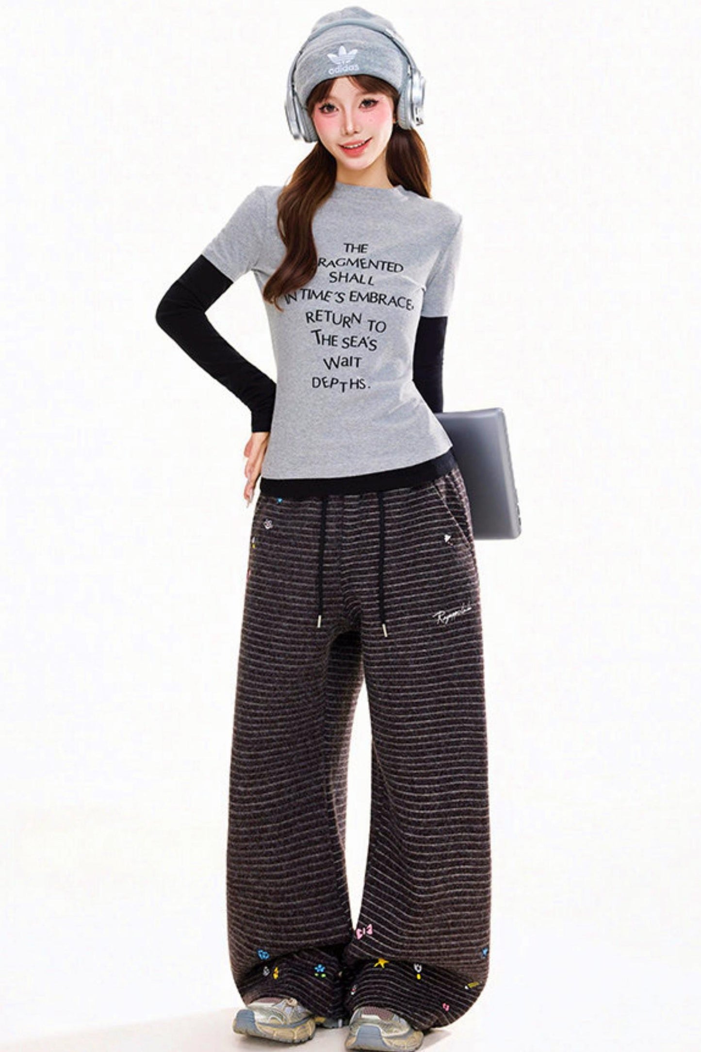 Retro Letter Slim Fit Top