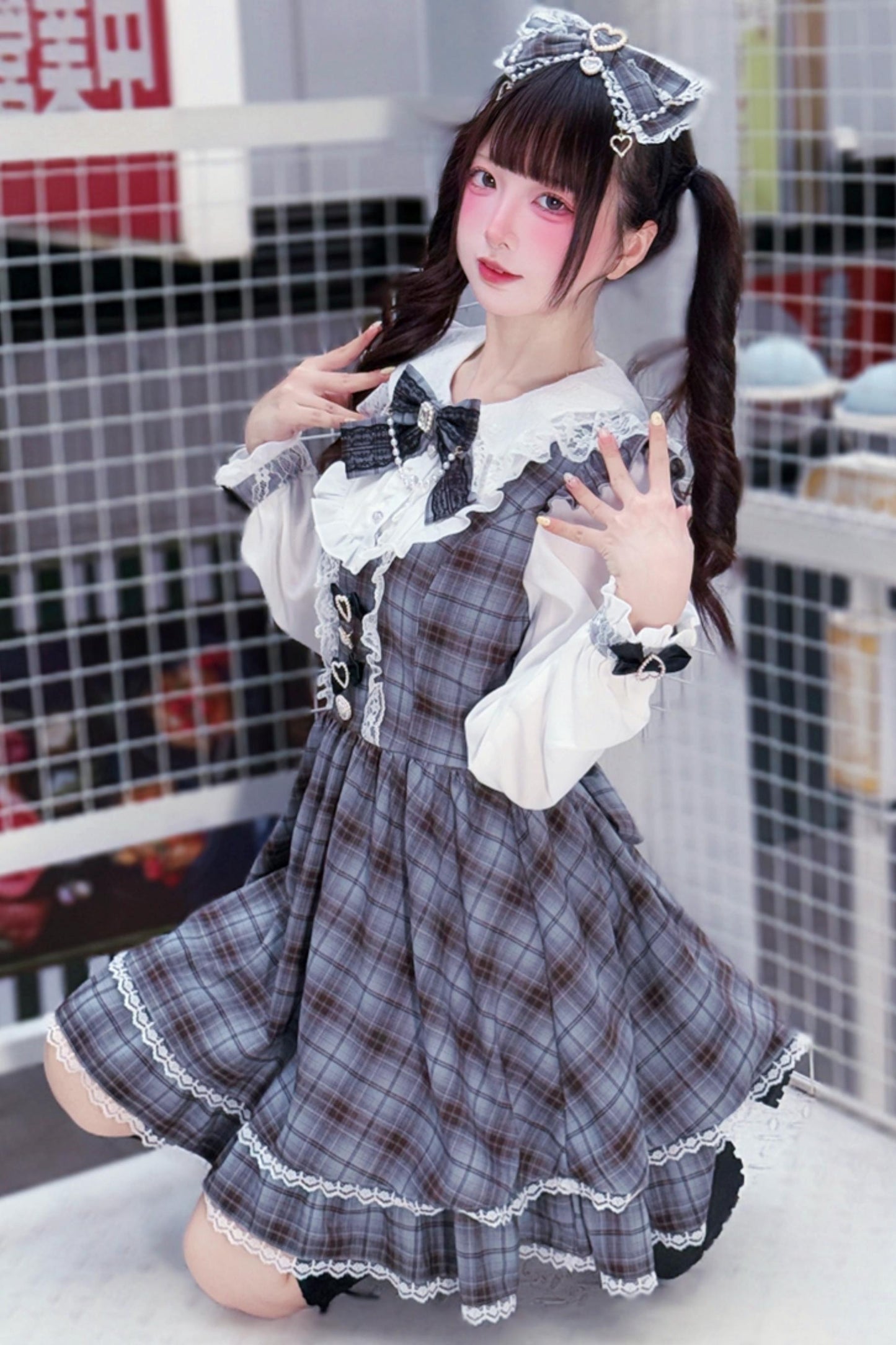 Robe Sweet Girly Grise à Carreaux et Ruban