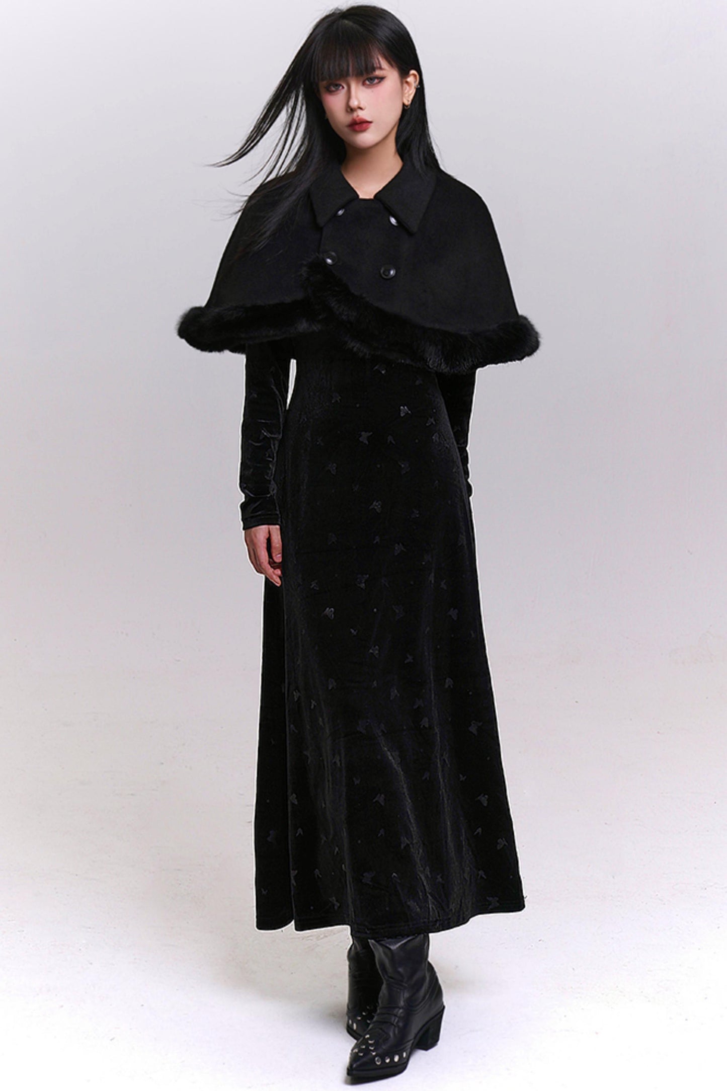 ブラックベルベットバタフライドレス