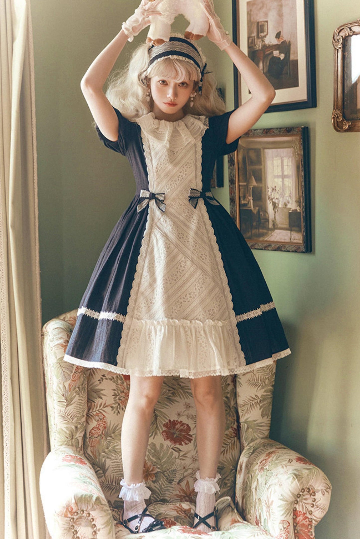 Robe Lolita de Servante avec Dentelle et Rubans