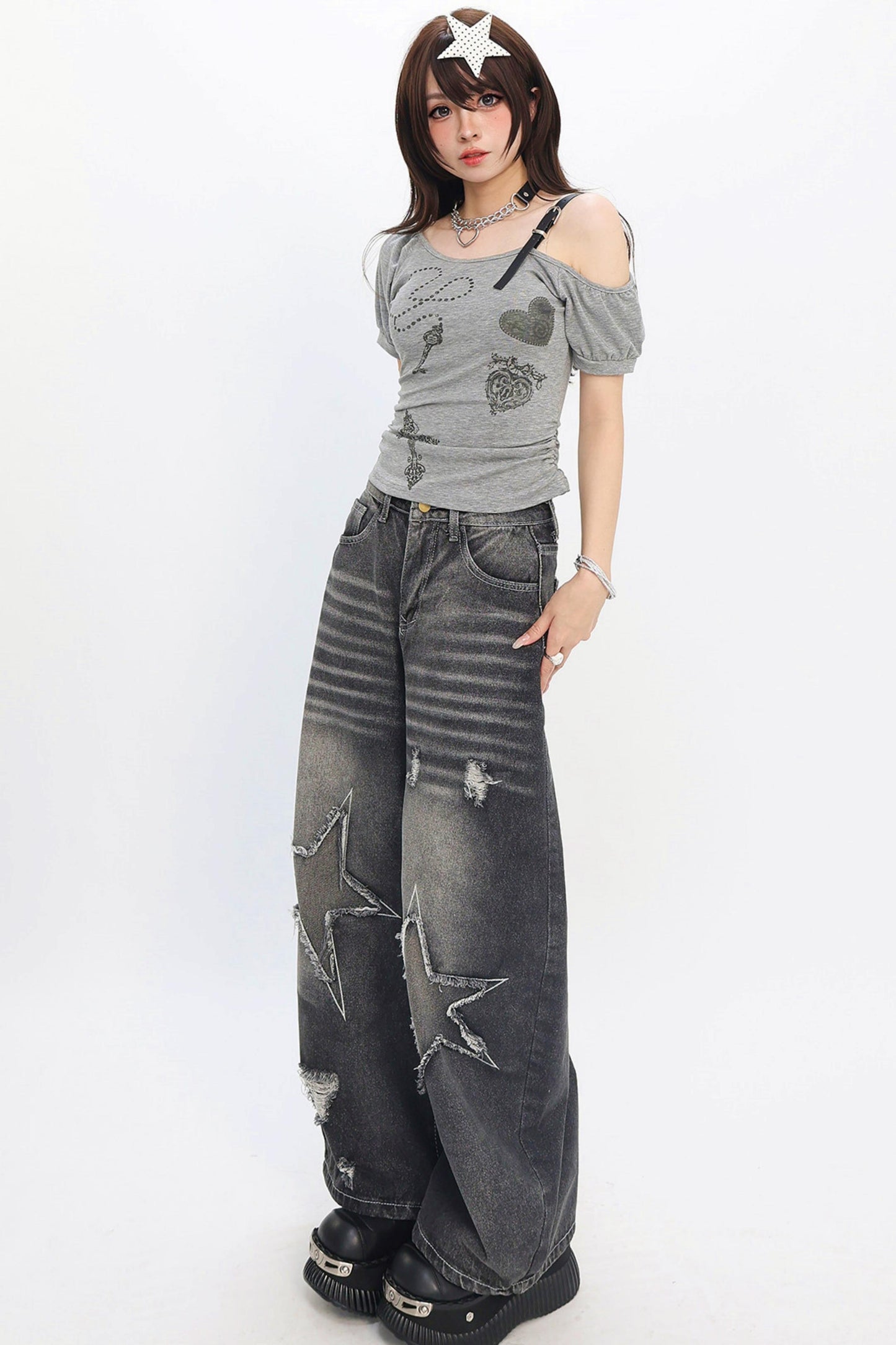 Heart Chain Off-Shoulder T-Shirt