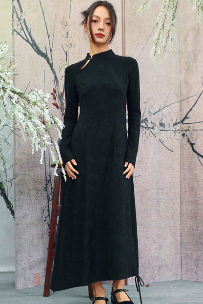 Chinesisches Kleid mit Kordelzug