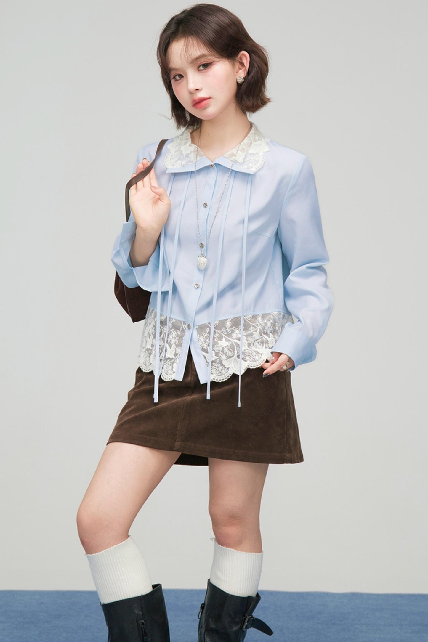 レースリボンラッフルドブラウス