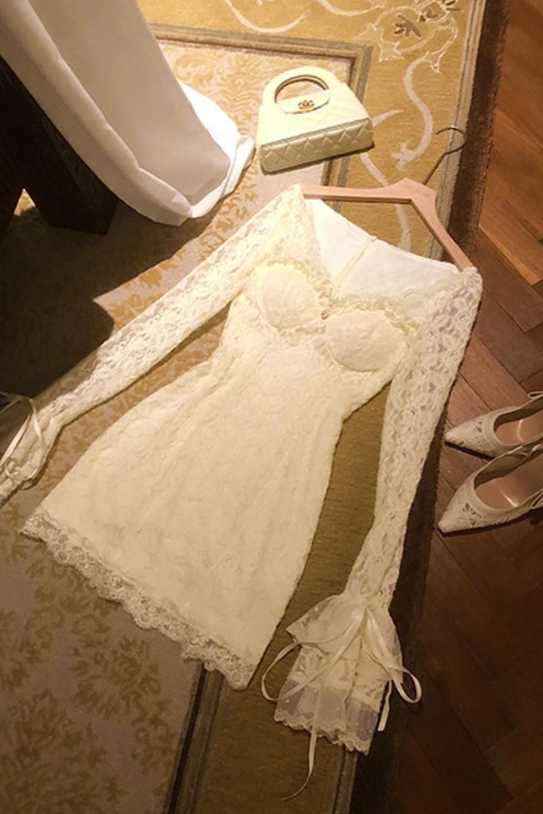 Lace Tight Flare Sleeve Hip Dress