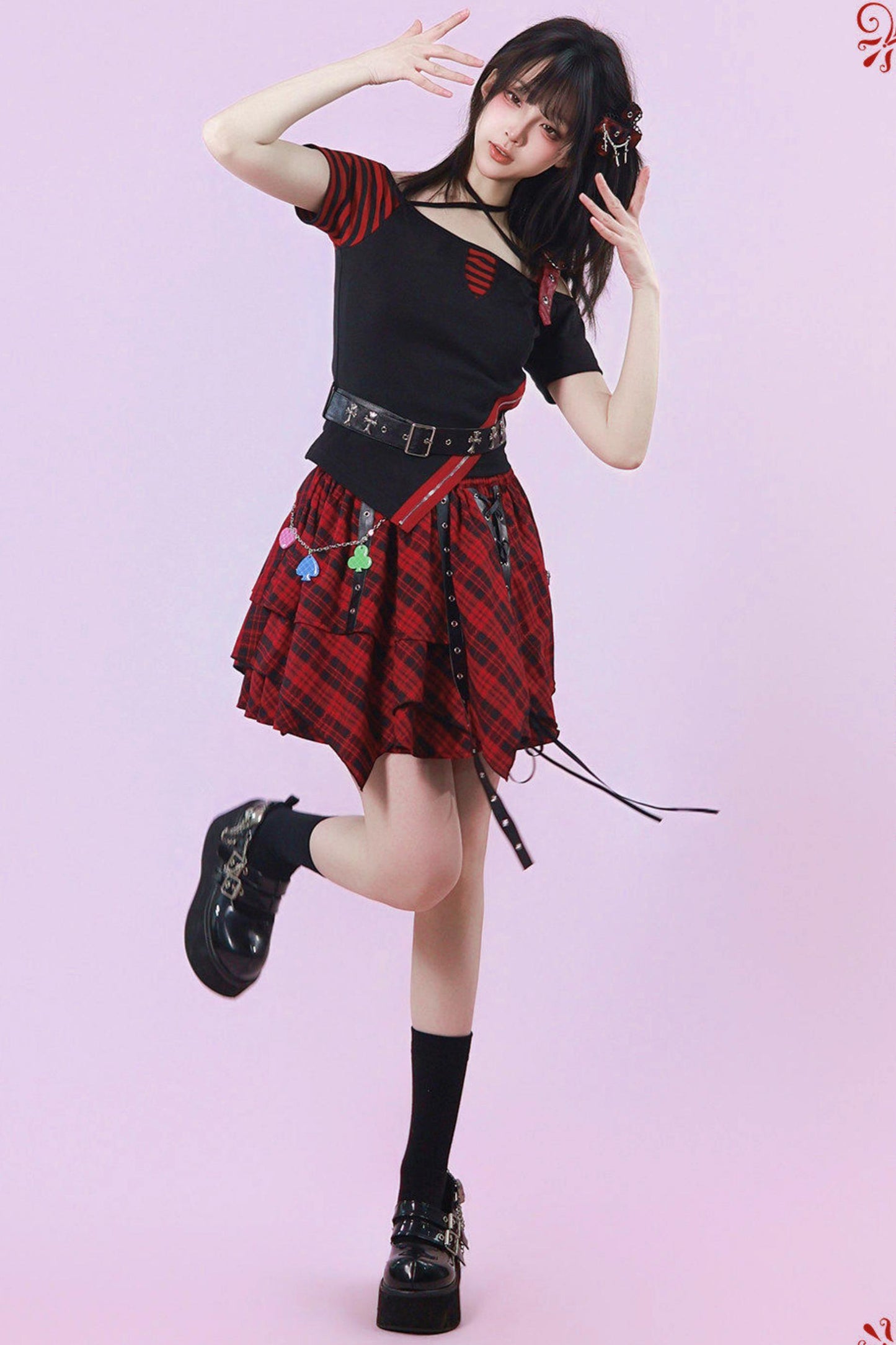 Heart Belt Off-Shoulder Punk Jirai Kei T-Shirt