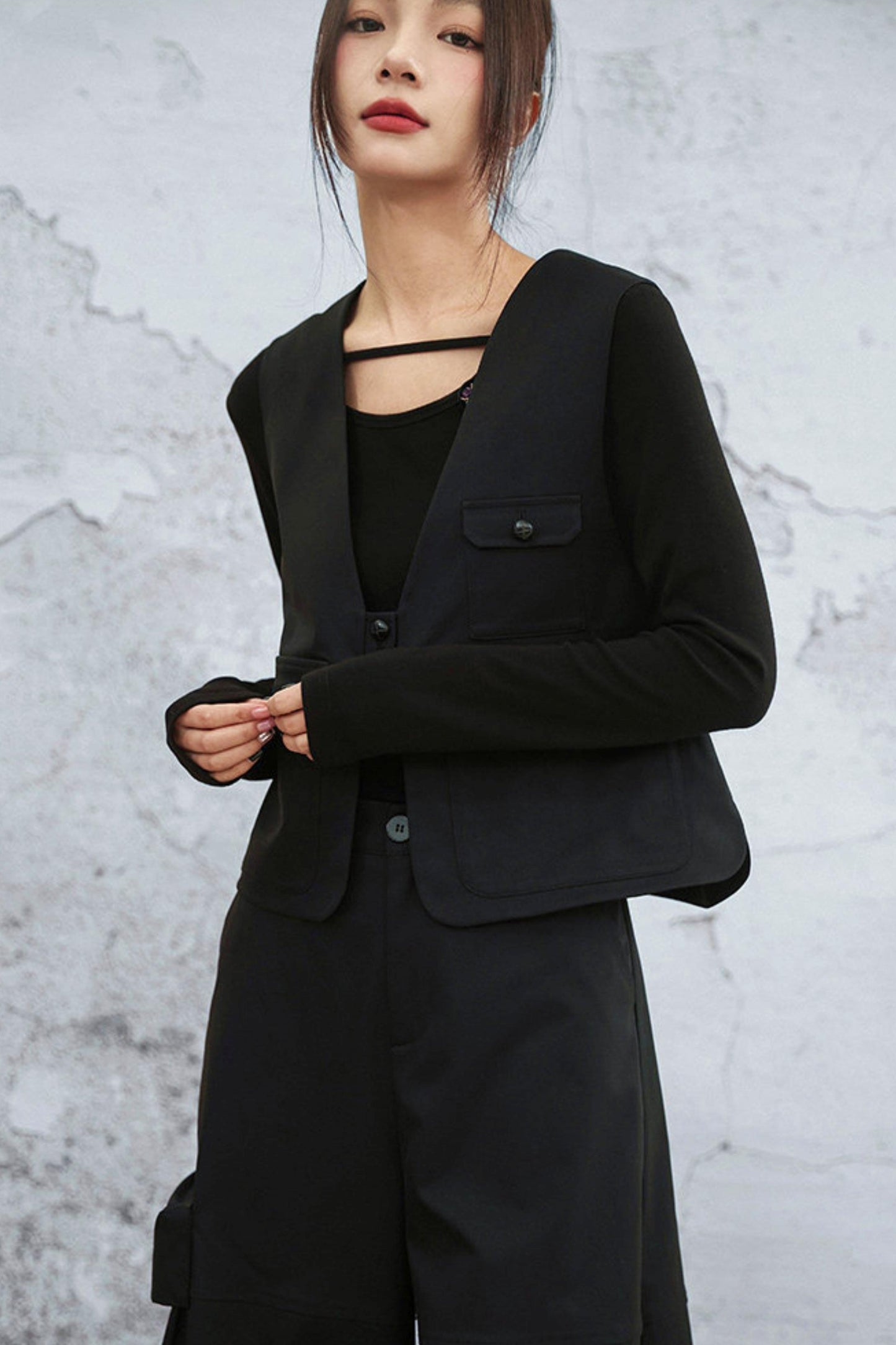 モードマルチポケットVネックベスト