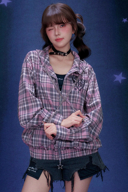 Rosa karierte Kapuzenjacke