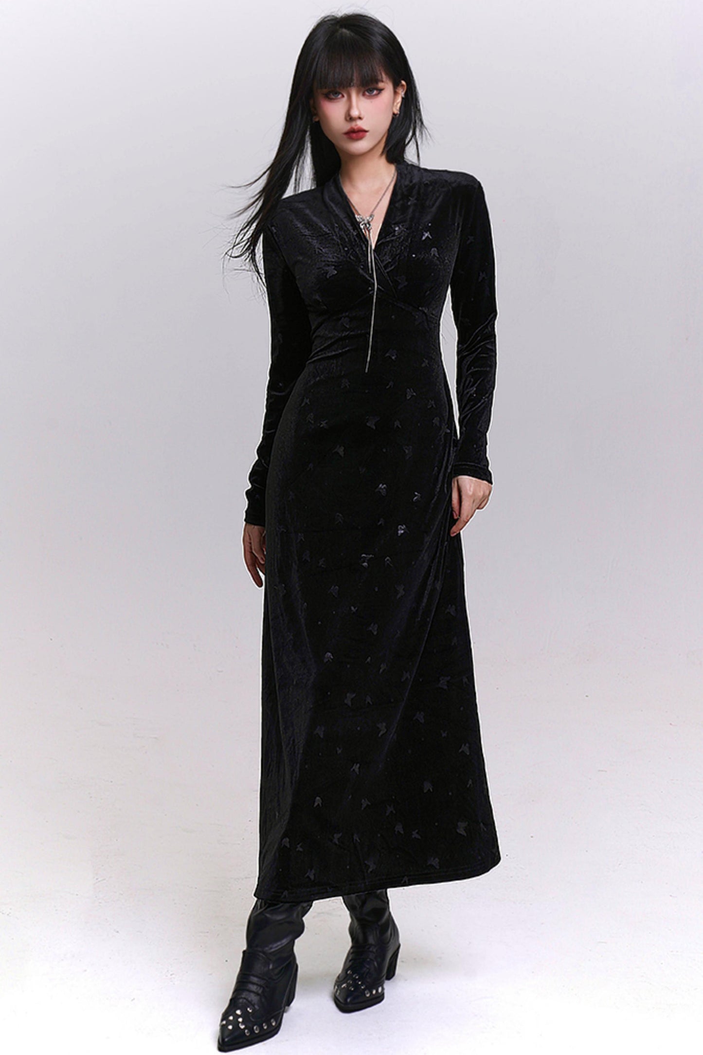 ブラックベルベットバタフライドレス