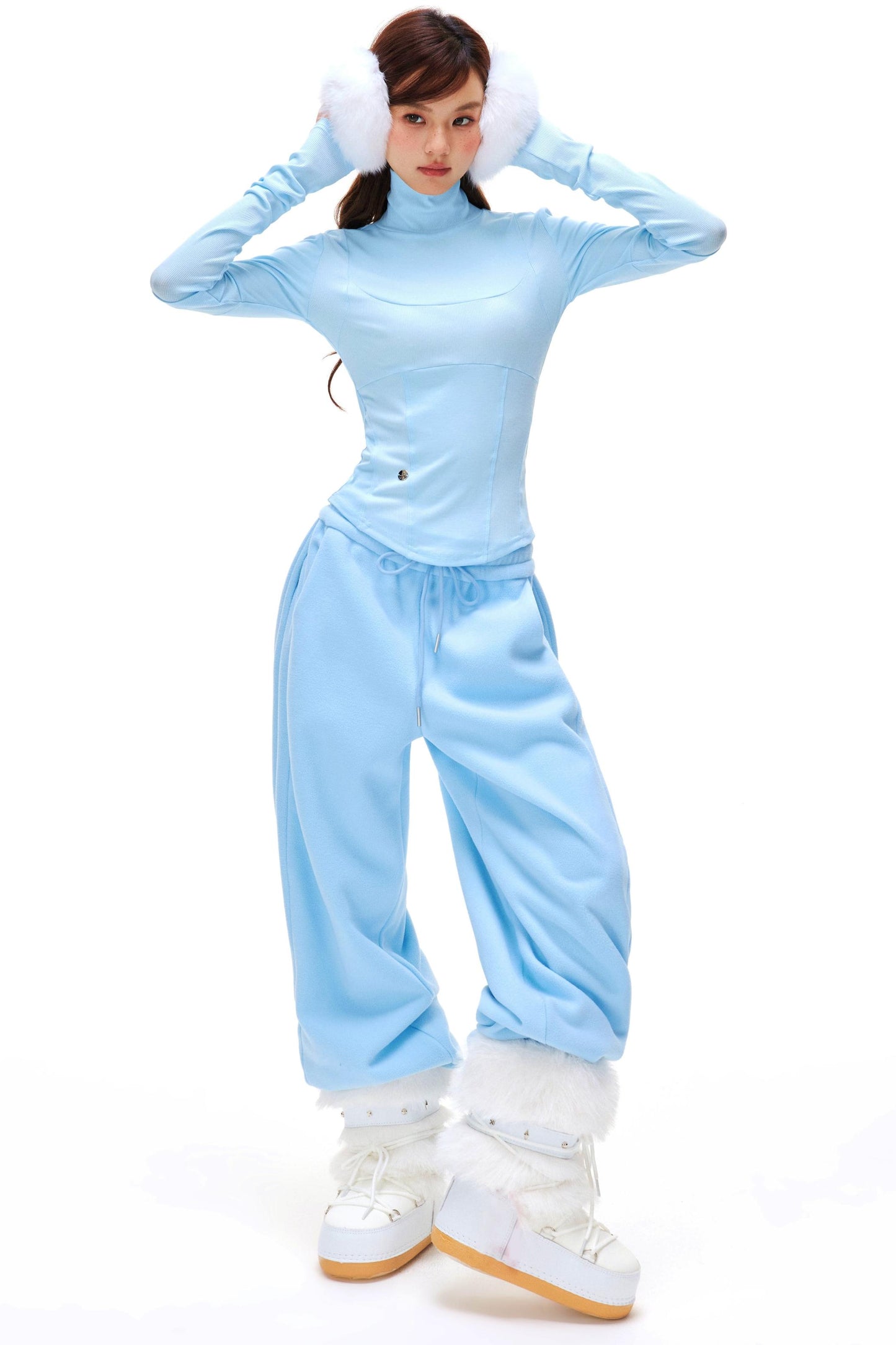 Slim Basic Turtleneck Top