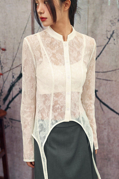 Romantisches weißes Spitzen-Hemd im transparenten Modestil