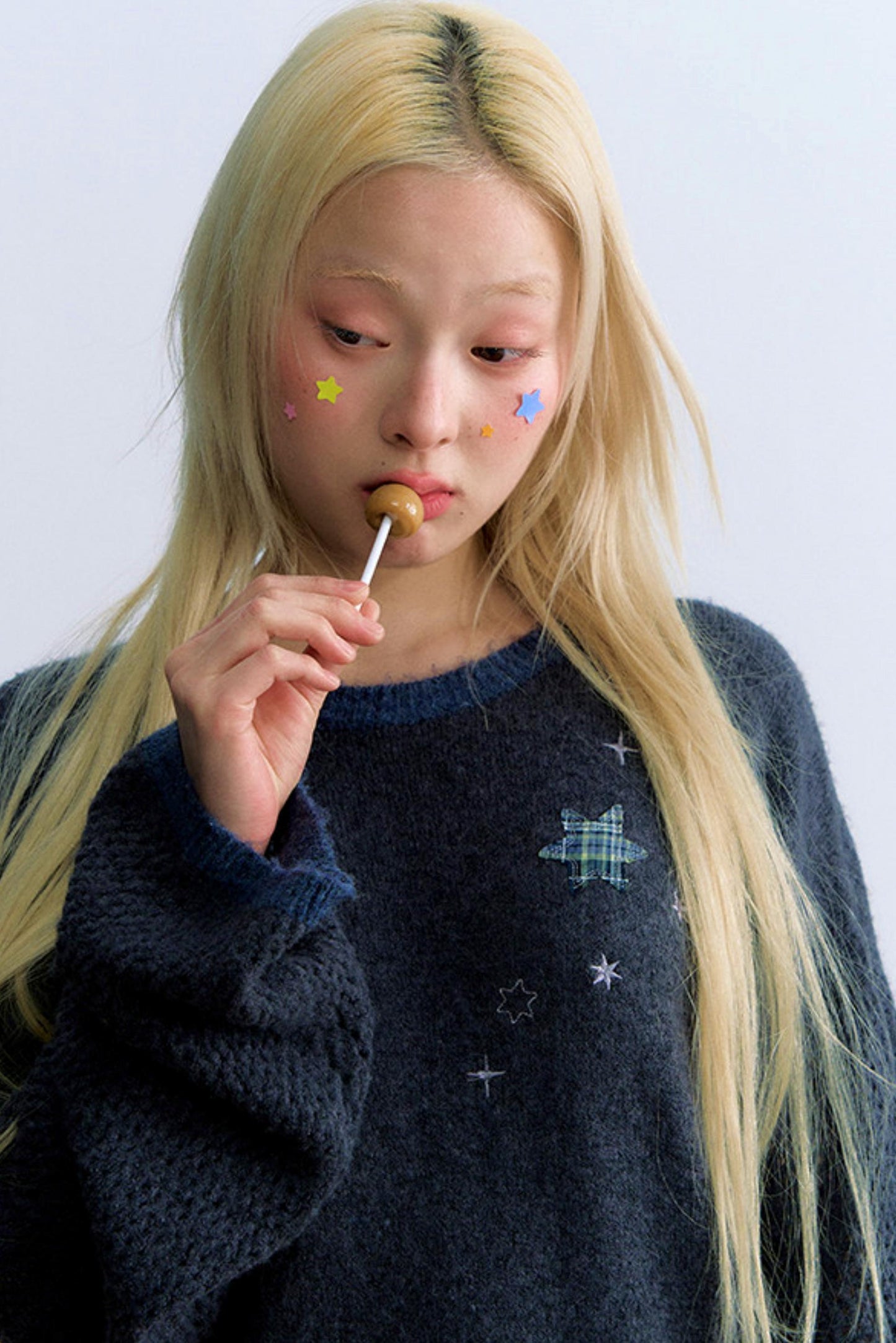 シックスポイントスターニットセーター