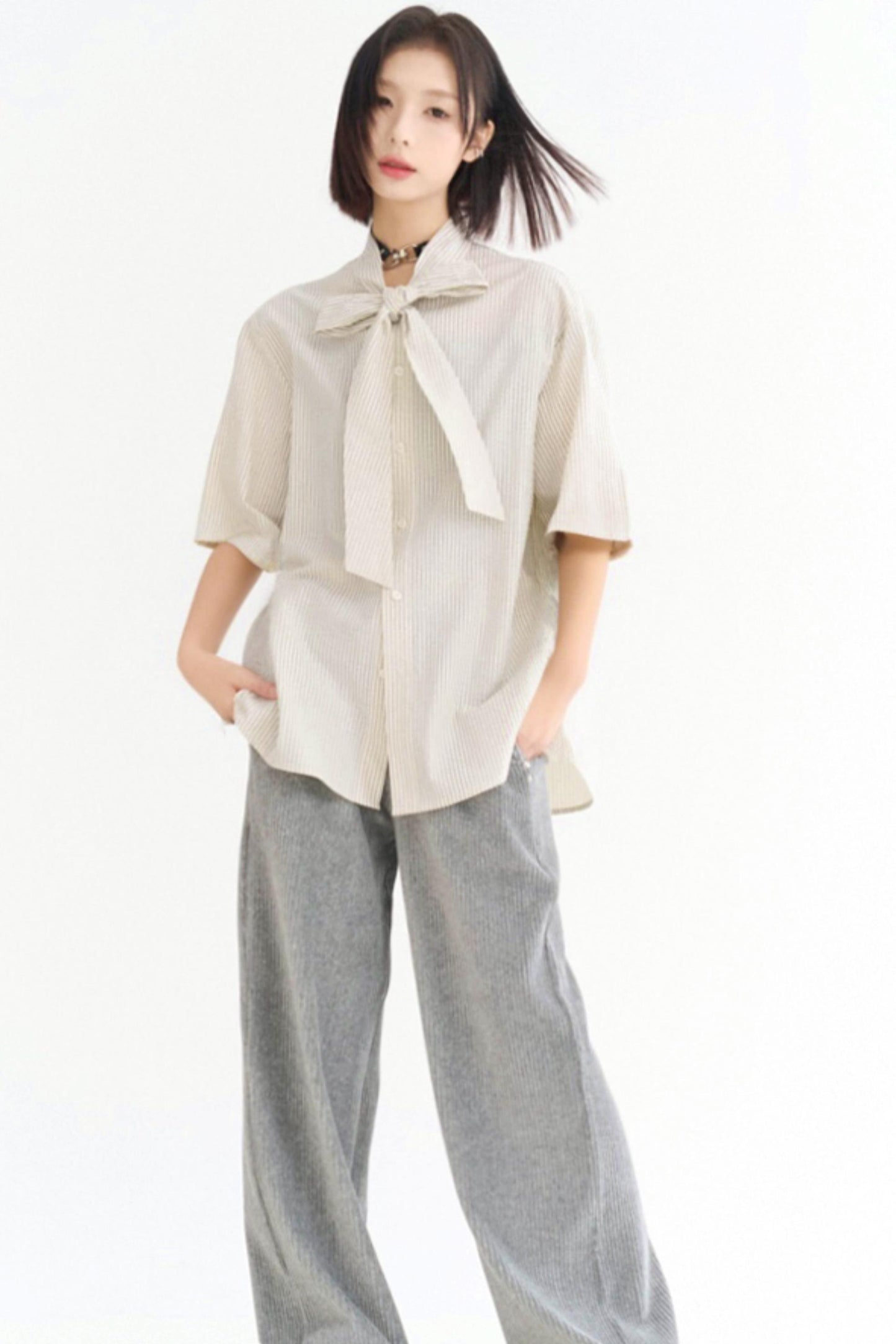 カジュアルストライプレースアップシャツ