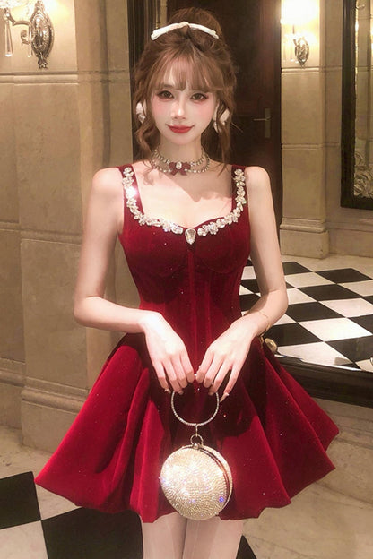 Sparkling Diamond Rhinestone Necklace