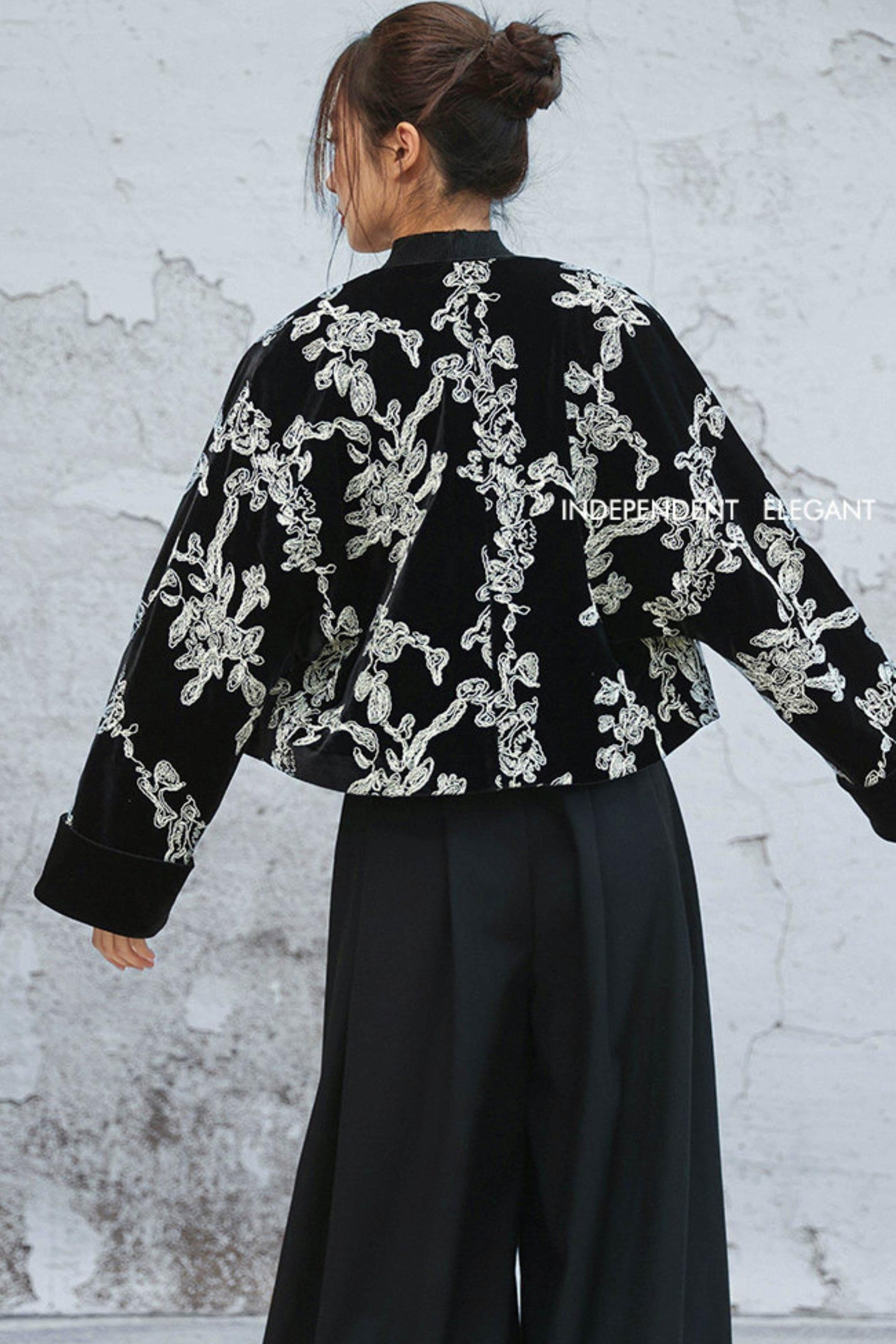 ベルベットカラーブロックタッセルジャケット