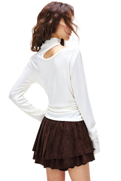 カットデザインタートルネックトップス