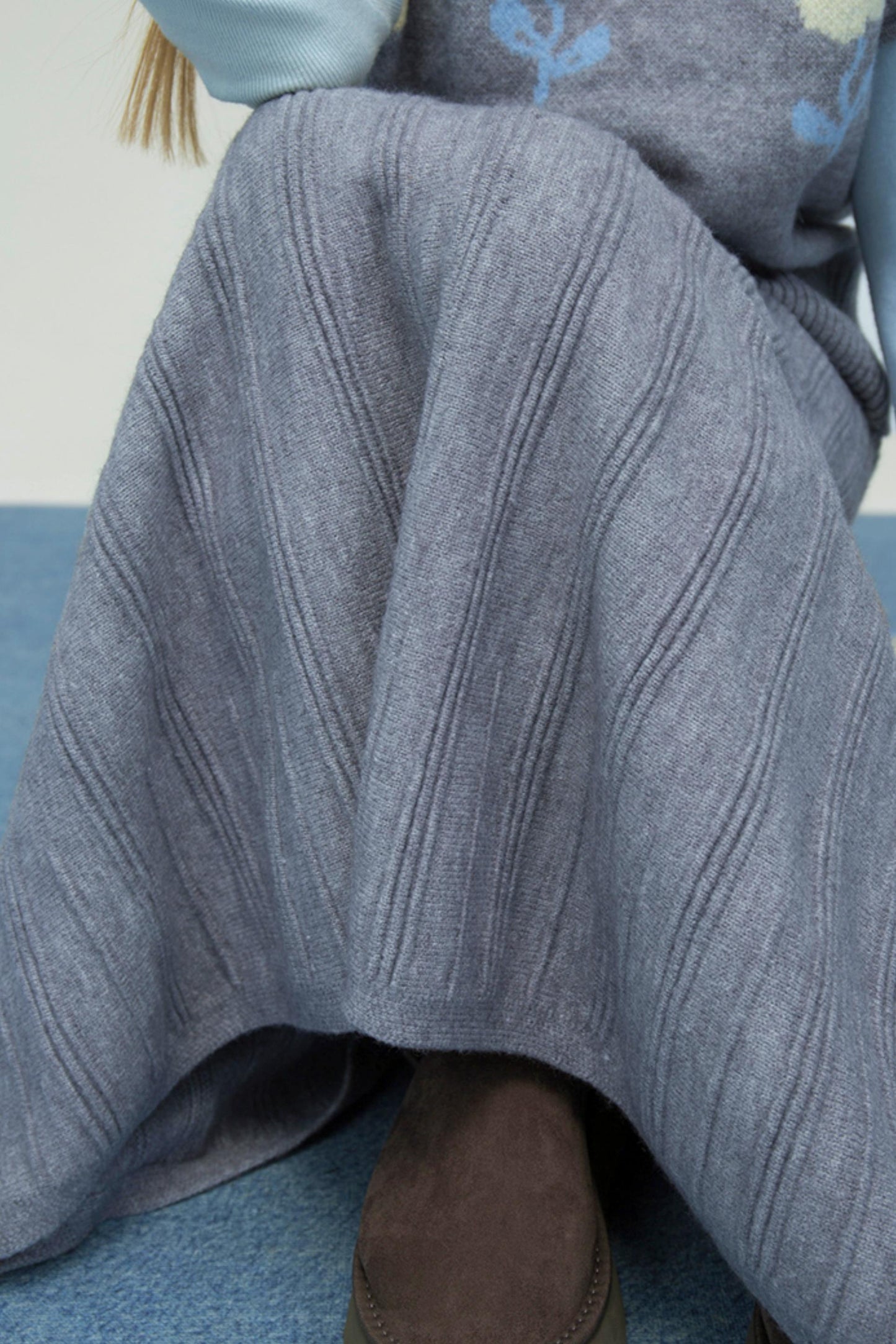 フローラルニットトップス+インナートップス+スカート