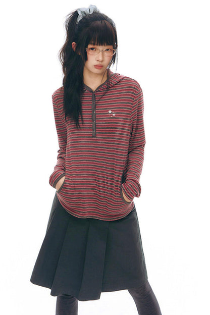 ストライプドフーデッドニットトップス