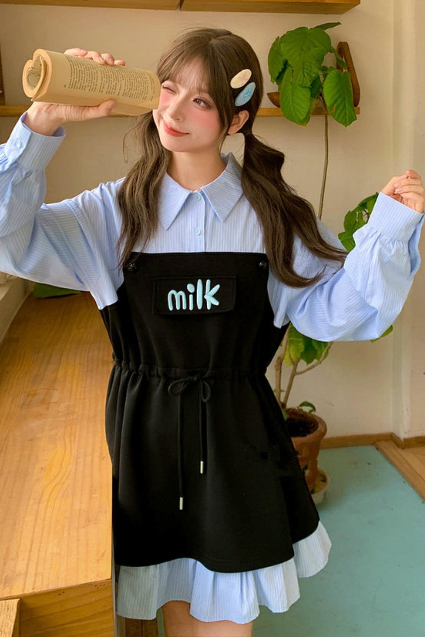 キャットイアーフーデッドドレス