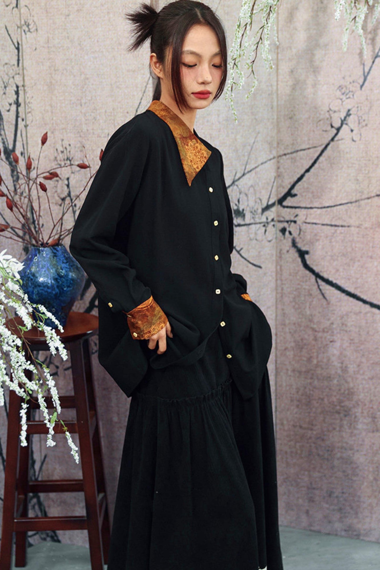 Goldener Drache Diagonal Kragenhemd