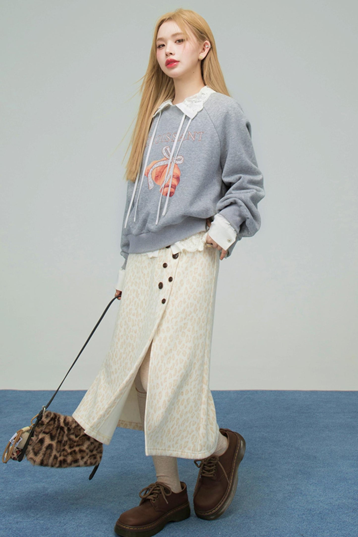 クロワッサングレーラパードスウェット